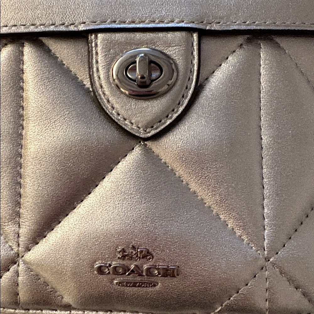 COACH Metallic Silver Crossbody Bag - Picture 6 of 9